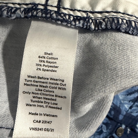 Navy Floral Print Talbots Slim Ankle Jeans Cotton Blend Stretch Women’s 16 NWOT - Picture 4 of 4